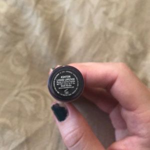 Anastasia Beverly Hills Makeup - Anastasia Beverly Hills Liquid Lipstick in Ashton Anastasia Beverly Hills Makeup - Anastasia Beverly Hills Liquid Lipstick in Ashton